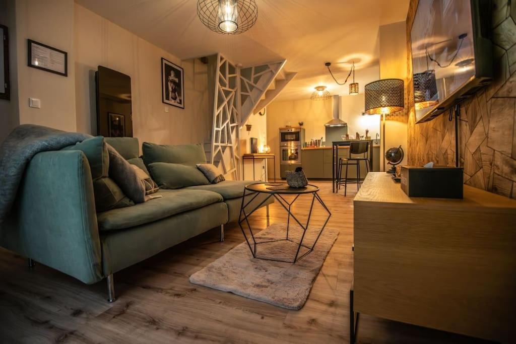 La Sublime Love House Briey Exterior photo